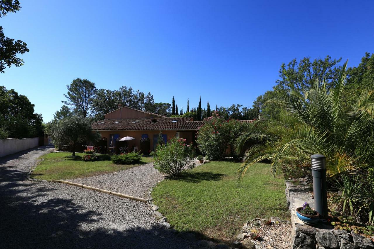 Saint-Paul-en-Forêt Le Mas Du Vieux Chene מראה חיצוני תמונה